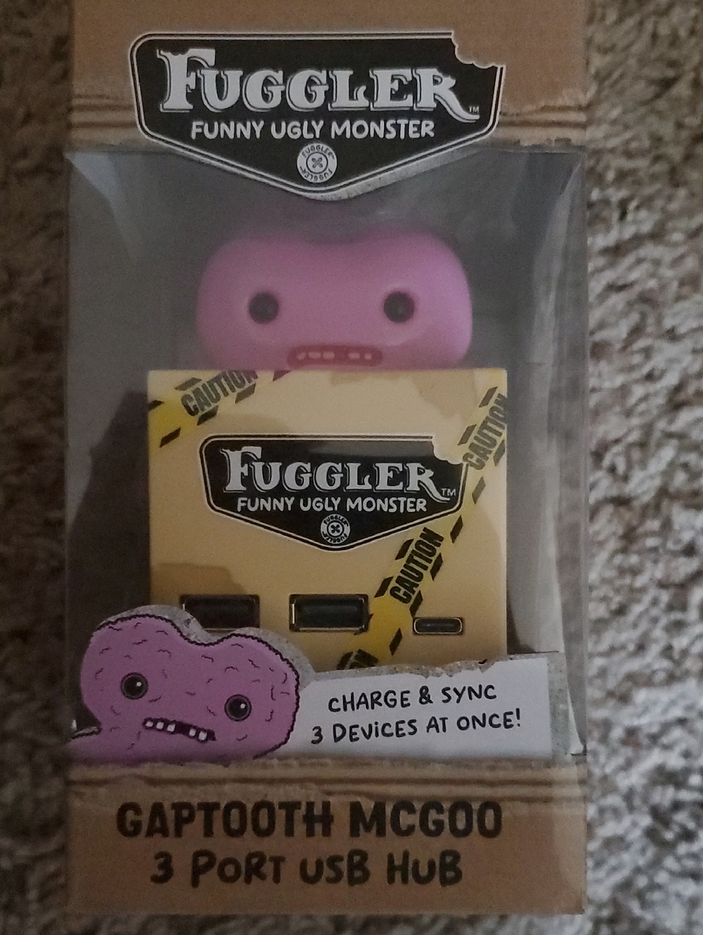 Fuggler Gaptooth McGoo Pink 3-Port USB Hub